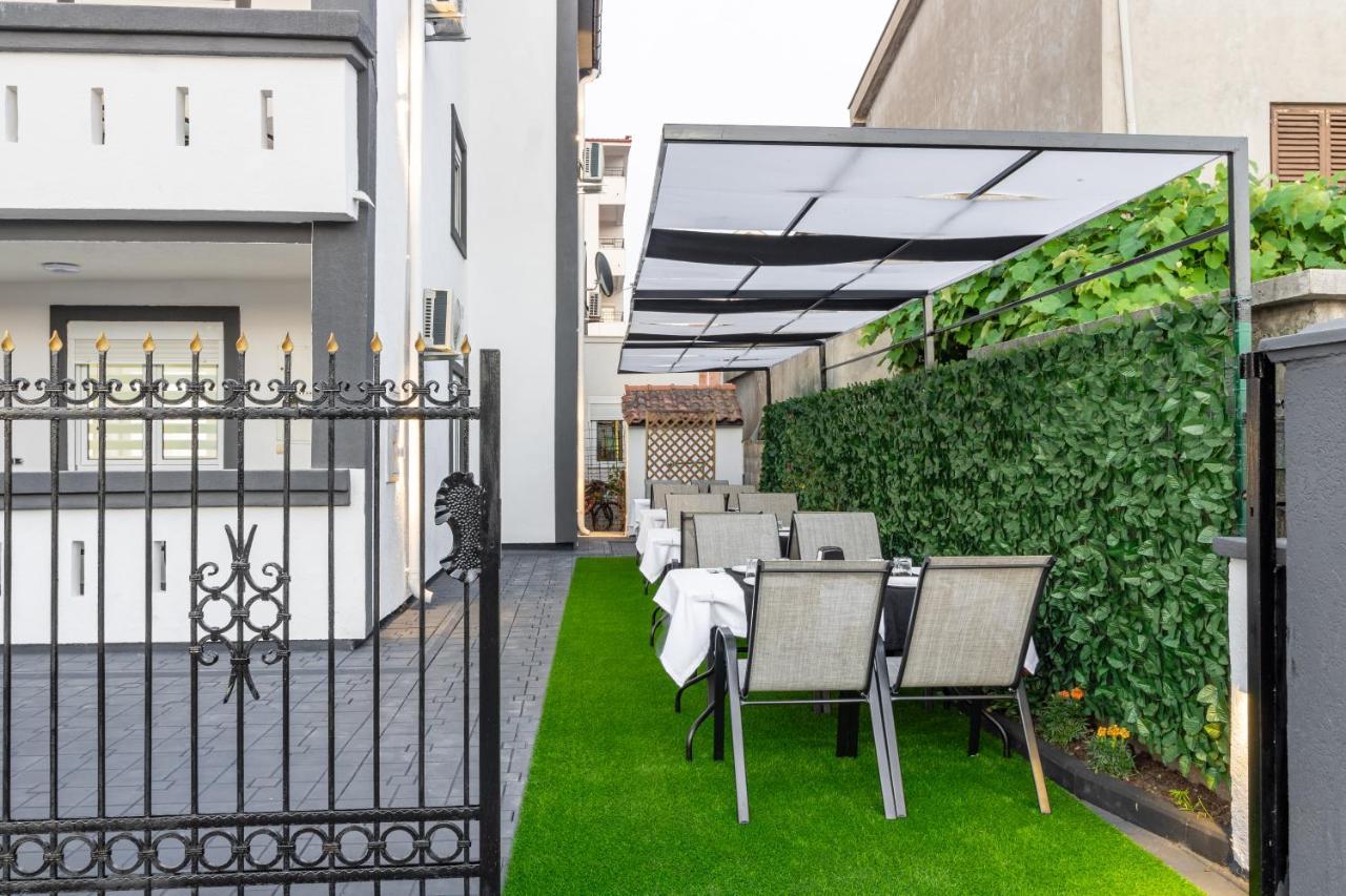 Apart-Hotel Prestige Ulcinj Zewnętrze zdjęcie
