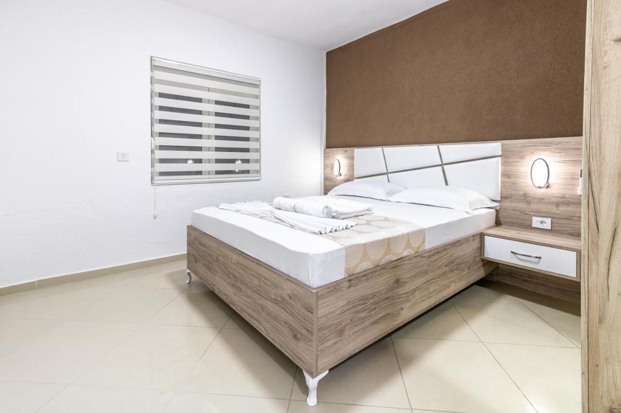 Apart-Hotel Prestige Ulcinj Zewnętrze zdjęcie